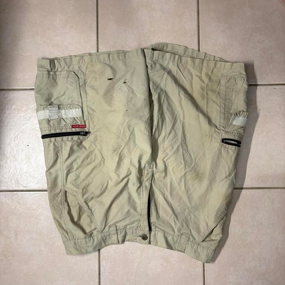 Ecko-unltd Men's Cream and Tan Shorts
